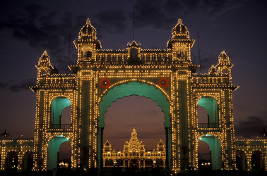 Similar image 13072440