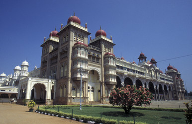 Similar image 13083426