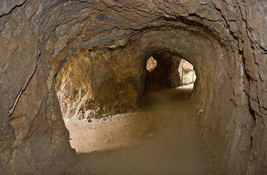 Similar image 13076733