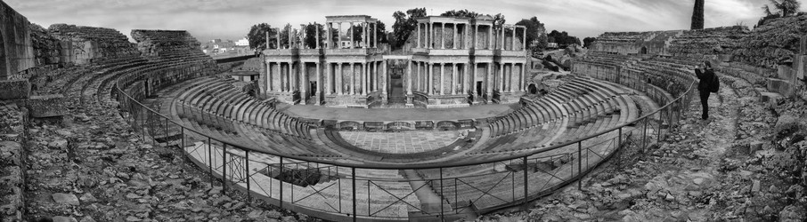 Similar image 13076786