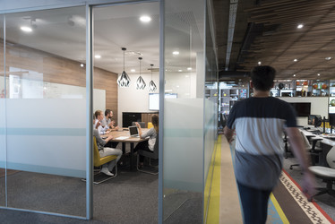 Similar image 13073696