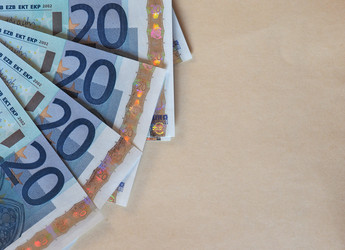 Similar image 13078357