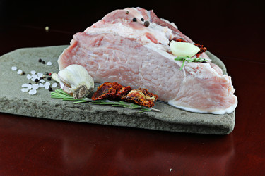 Similar image 13080033