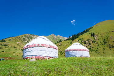 Similar image 13096909