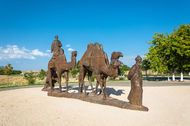 Similar image 13097000