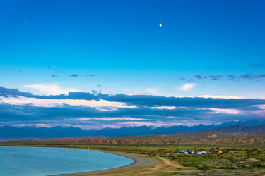 Similar image 13097107