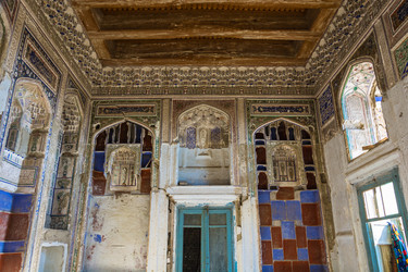 Similar image 13097176