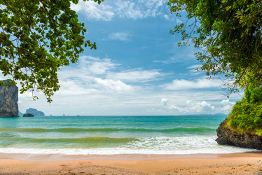 Similar image 13066095