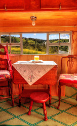 Similar image 13105943