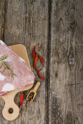 Similar image 13071062