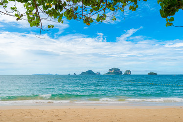 Similar image 13095409