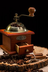 Similar image 13071280