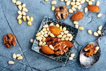 Similar image 13075476