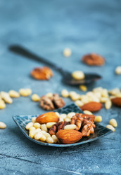 Similar image 13075508