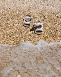 Similar image 13074880