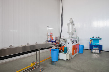 Similar image 13085940