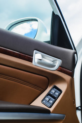 Similar image 13099501