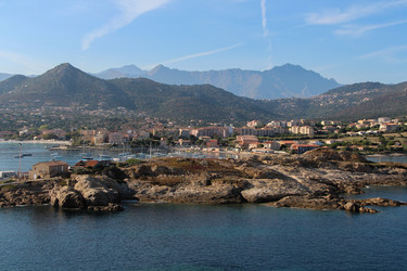 Similar image 13103987