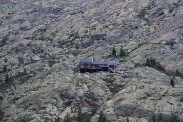 Similar image 13104354