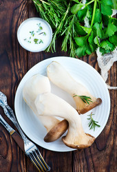 Similar image 13106473