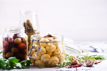 Similar image 13106679