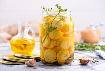 Similar image 13106680