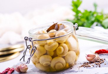 Similar image 13106735