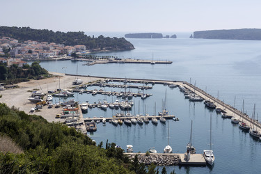 Similar image 13107054