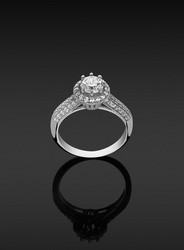 Similar image 13108180