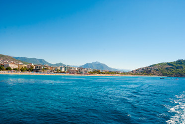 Similar image 13129473