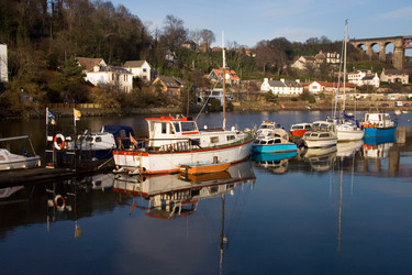 Similar image 13145365