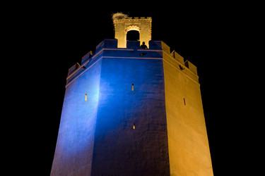 Similar image 13145351