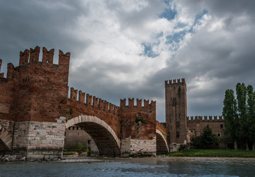 Similar image 13129463