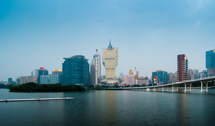 Similar image 13129603