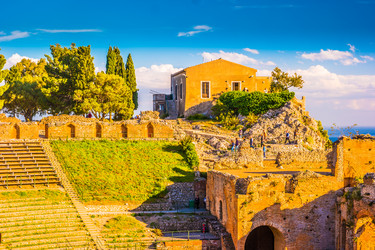 Similar image 13129465