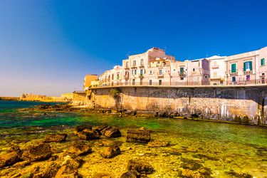 Similar image 13130085