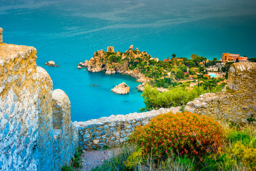 Similar image 13130142