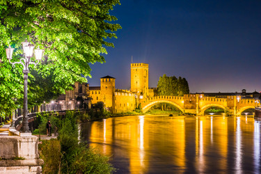 Similar image 13130165