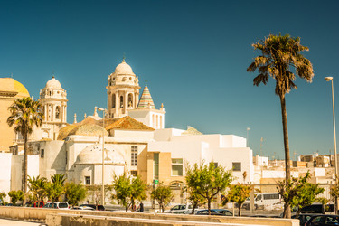 Similar image 13130190