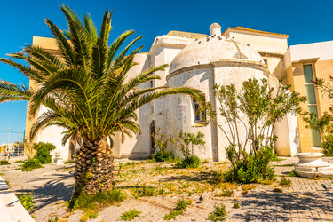 Similar image 13130211