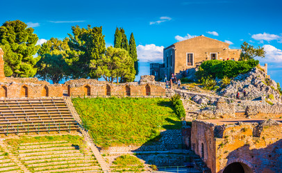 Similar image 13129927