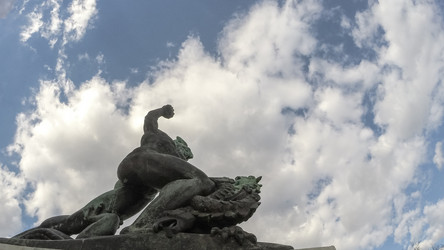 Similar image 13129995