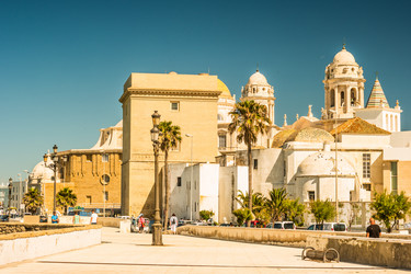 Similar image 13130442