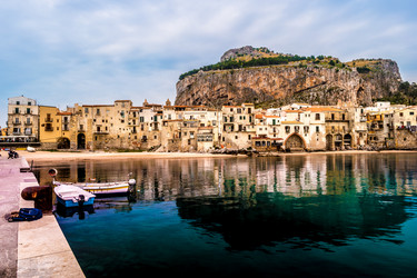 Similar image 13130780