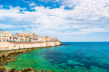 Similar image 13130286