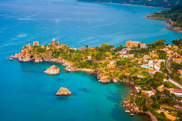 Similar image 13130406