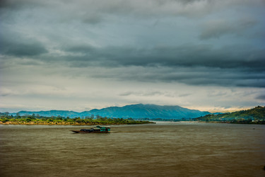 Similar image 13130430