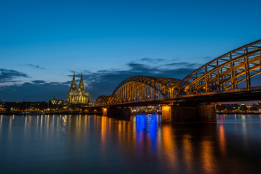 Similar image 13130465