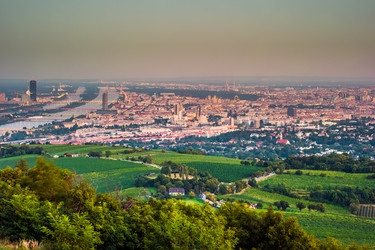 Similar image 13130604