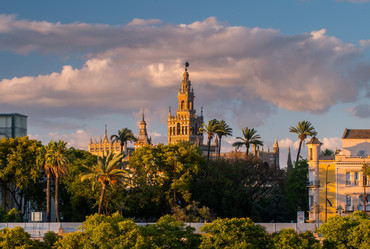 Similar image 13130663